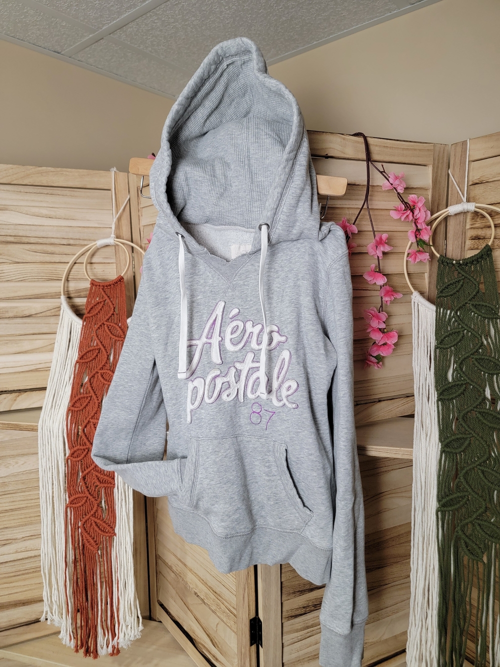 Aeropostale Vintage Y2K Women's Gray Logo Hoodie Sweatshirt